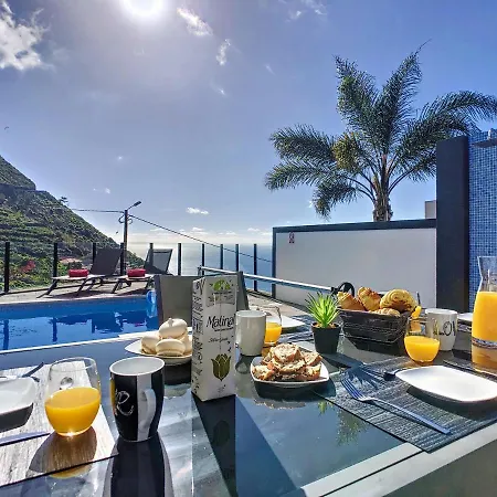 Stella By Lovelystay Vila