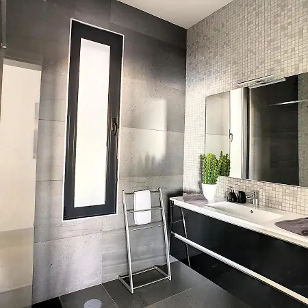 Stella By Lovelystay * Arco da Calheta (Madeira)