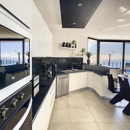 Stella By Lovelystay Villa