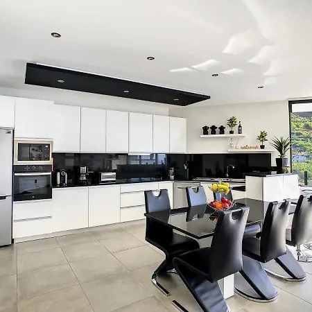 Stella By Lovelystay * Arco da Calheta (Madeira)