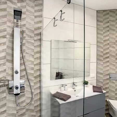 Stella By Lovelystay Villa *