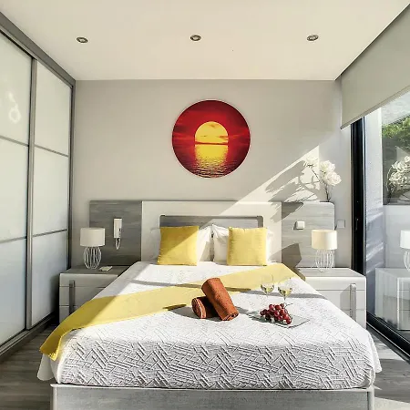 Stella By Lovelystay