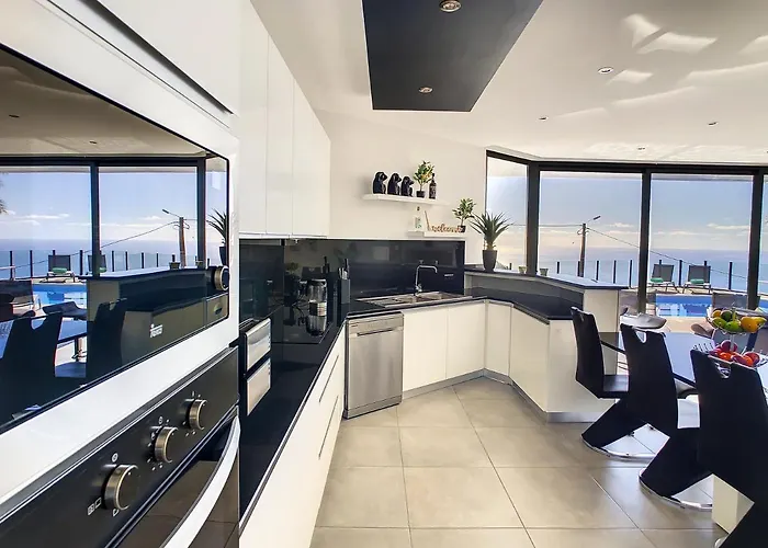 Stella By Lovelystay Villa