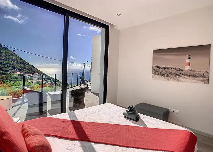 Stella By Lovelystay Villa Arco da Calheta