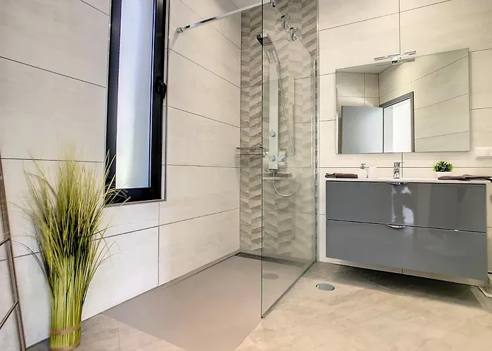 Stella By Lovelystay *